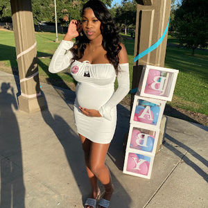 Meet your Posher, Alissa